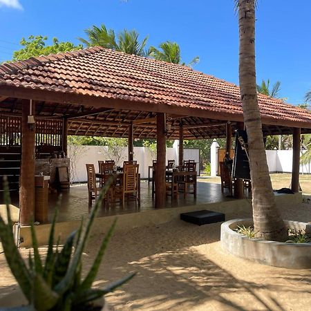 Sea Sand Resort Kalpitiya Buitenkant foto