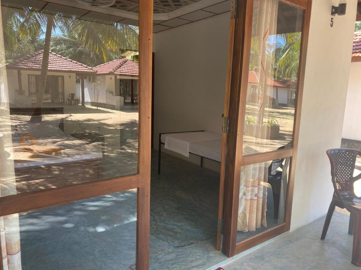 Sea Sand Resort Kalpitiya Buitenkant foto